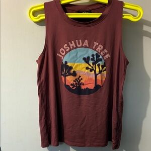 Herizon- Made in USA Joshua Tree Graphic Muscle Tee - Maroon Small